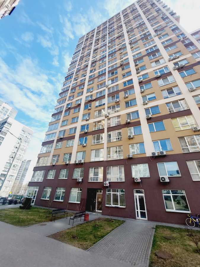 Аренда 1-комнатной квартиры 46 м², Европейская пл., Союзу, 41Д
