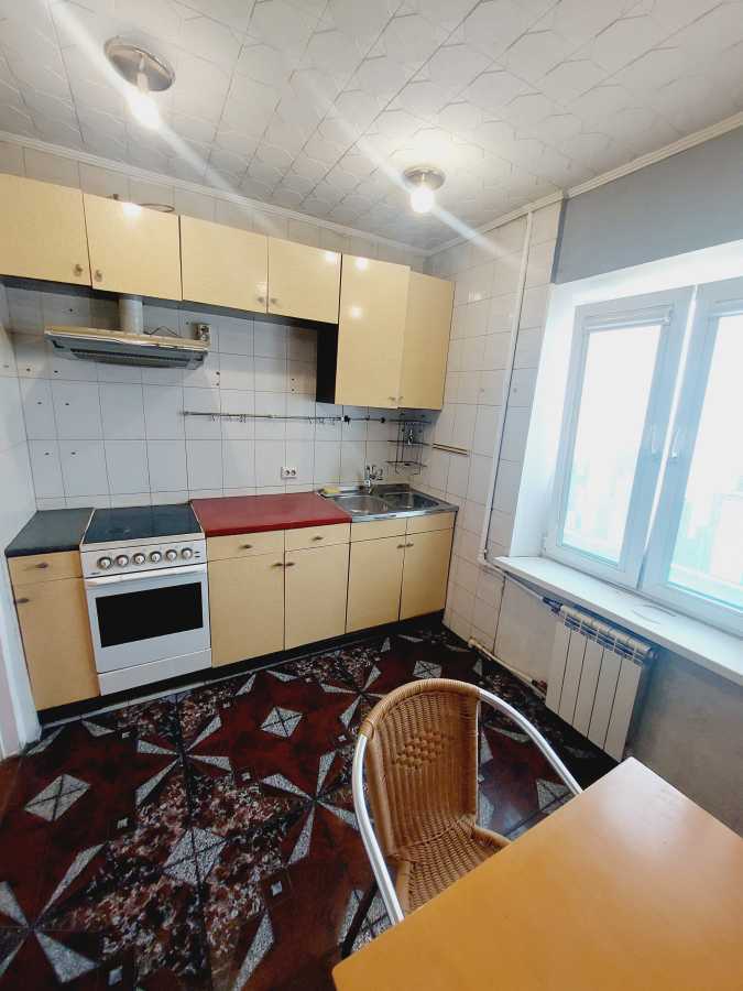 Аренда 2-комнатной квартиры 54 м², Ревуцкого ул., 11А