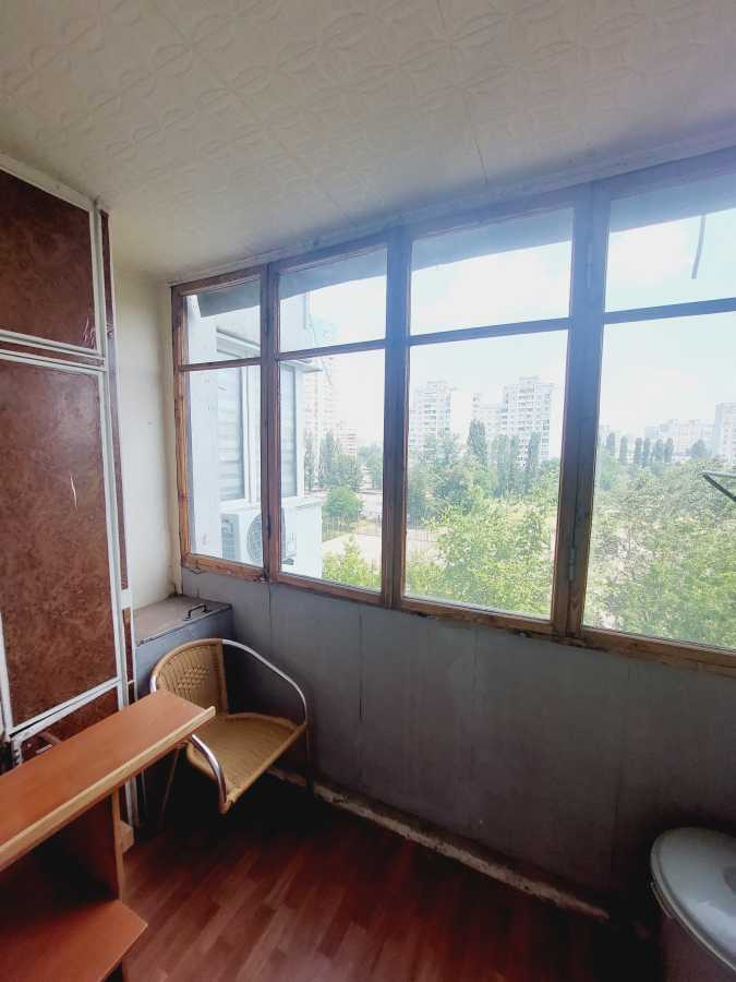 Аренда 2-комнатной квартиры 54 м², Ревуцкого ул., 11А