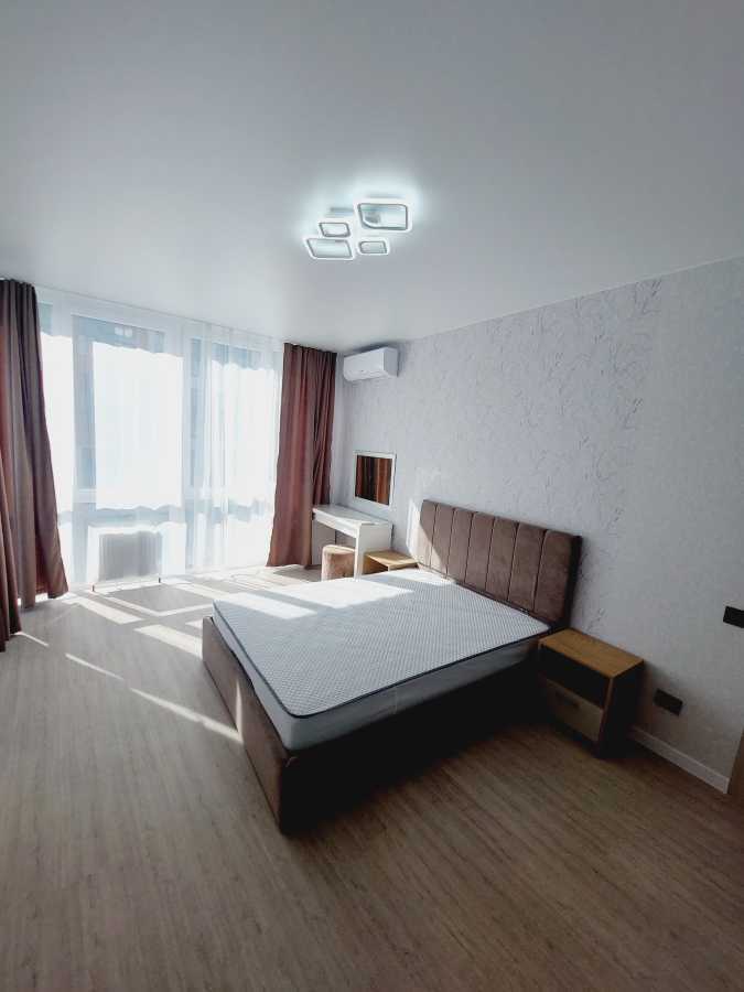 Аренда 3-комнатной квартиры 89 м², Бархатная ул., 11А