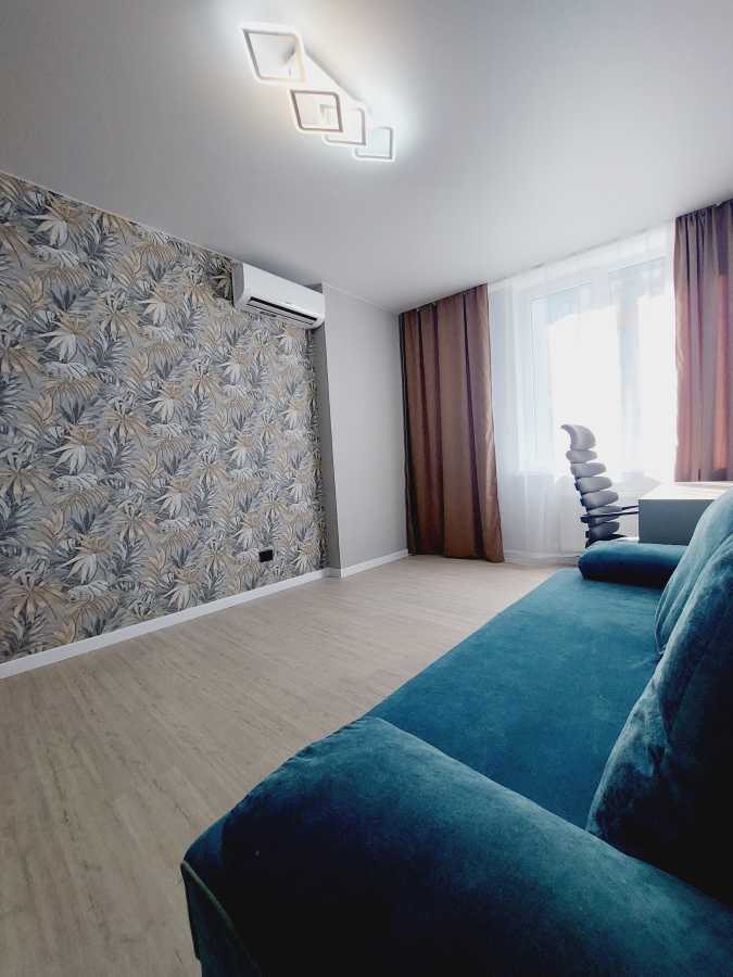 Аренда 3-комнатной квартиры 89 м², Бархатная ул., 11А