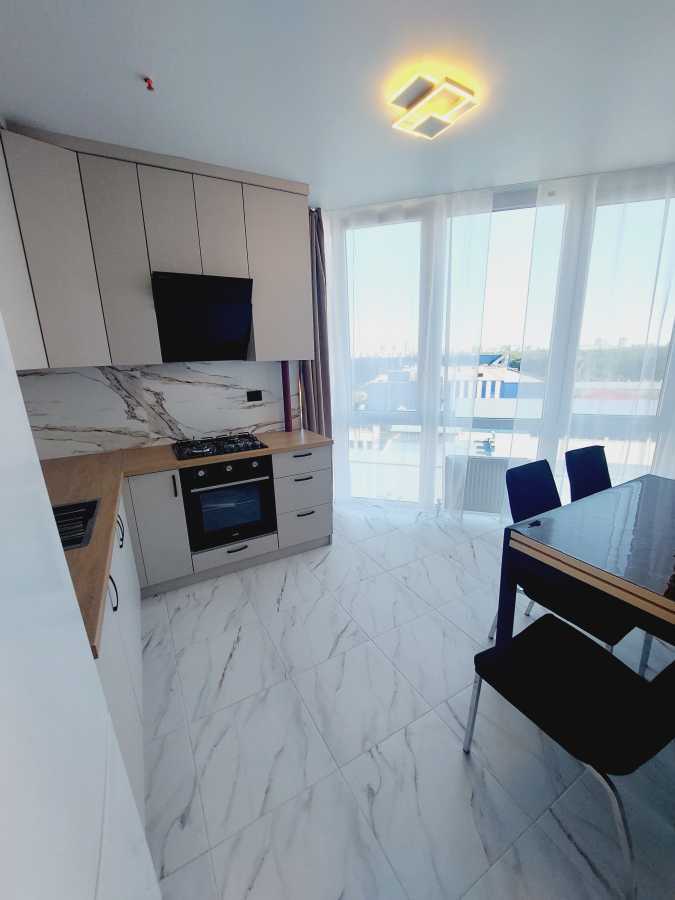 Аренда 3-комнатной квартиры 89 м², Бархатная ул., 11А