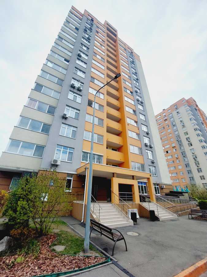 Продаж 1-кімнатної квартири 48 м², Любомира Гузара просп., 46Б