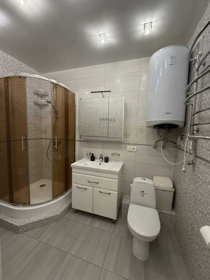 Аренда 1-комнатной квартиры 45 м², Николая Краснова ул., 19