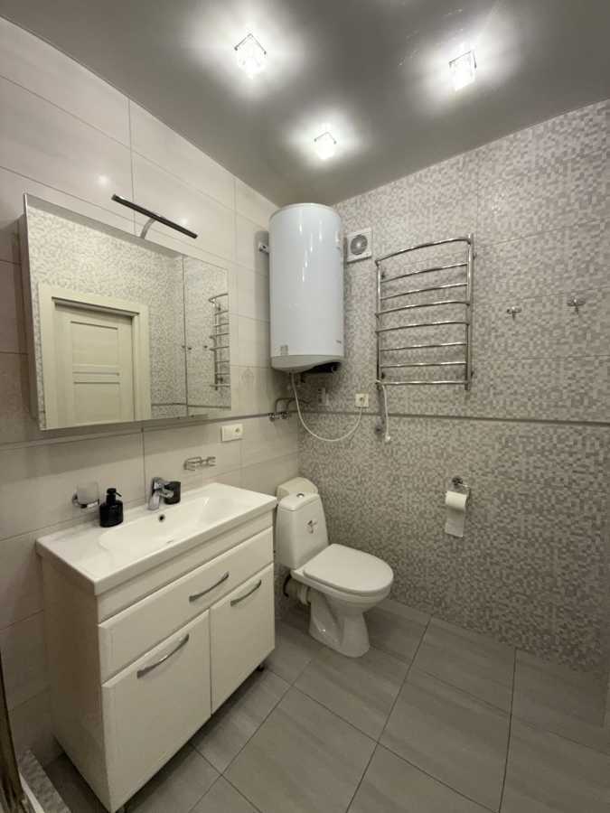 Аренда 1-комнатной квартиры 45 м², Николая Краснова ул., 19