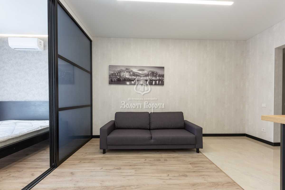 Продажа 1-комнатной квартиры 41 м², Михаила Максимовича ул., 26Б