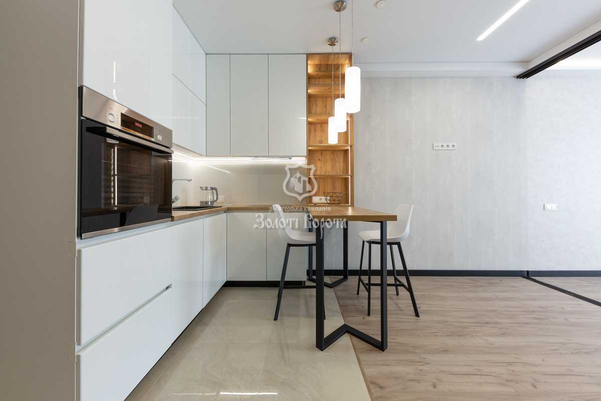 Продажа 1-комнатной квартиры 41 м², Михаила Максимовича ул., 26Б