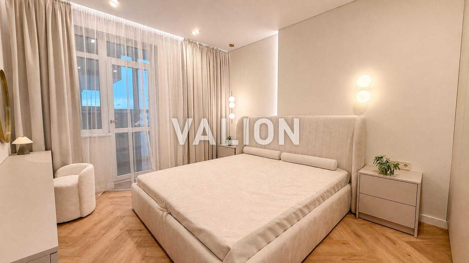 Продажа 1-комнатной квартиры 61.4 м², Загорівська, 25