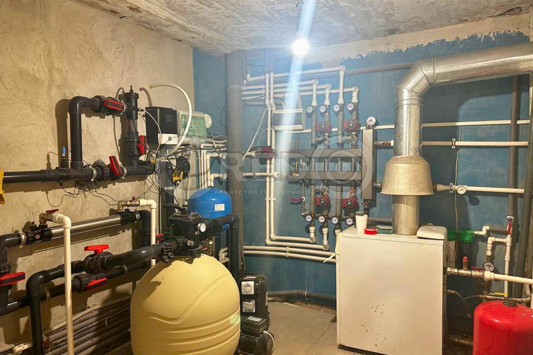 Продажа дома 275.3 м², Крутогорная ул.