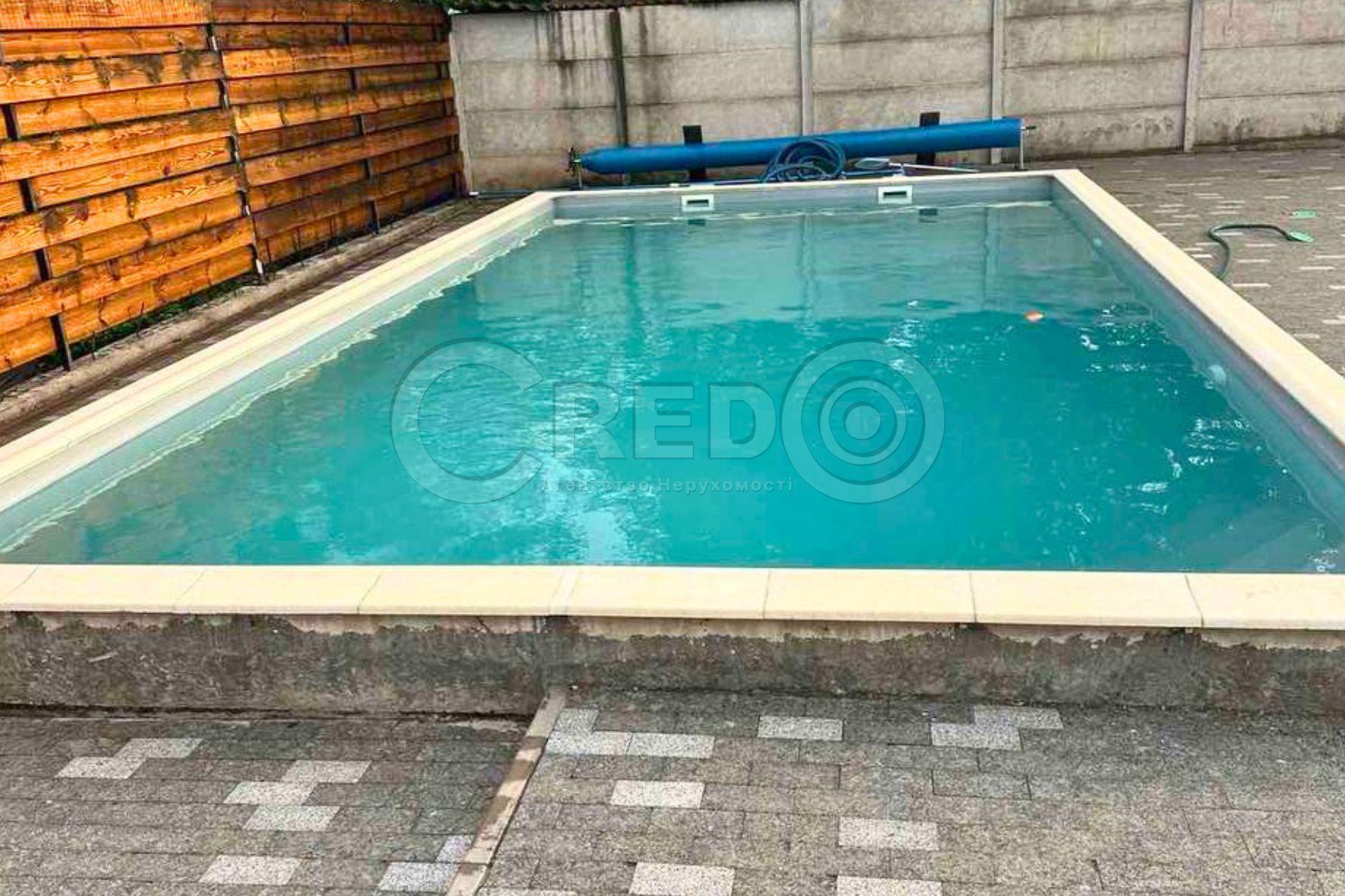 Продажа дома 275.3 м², Крутогорная ул.