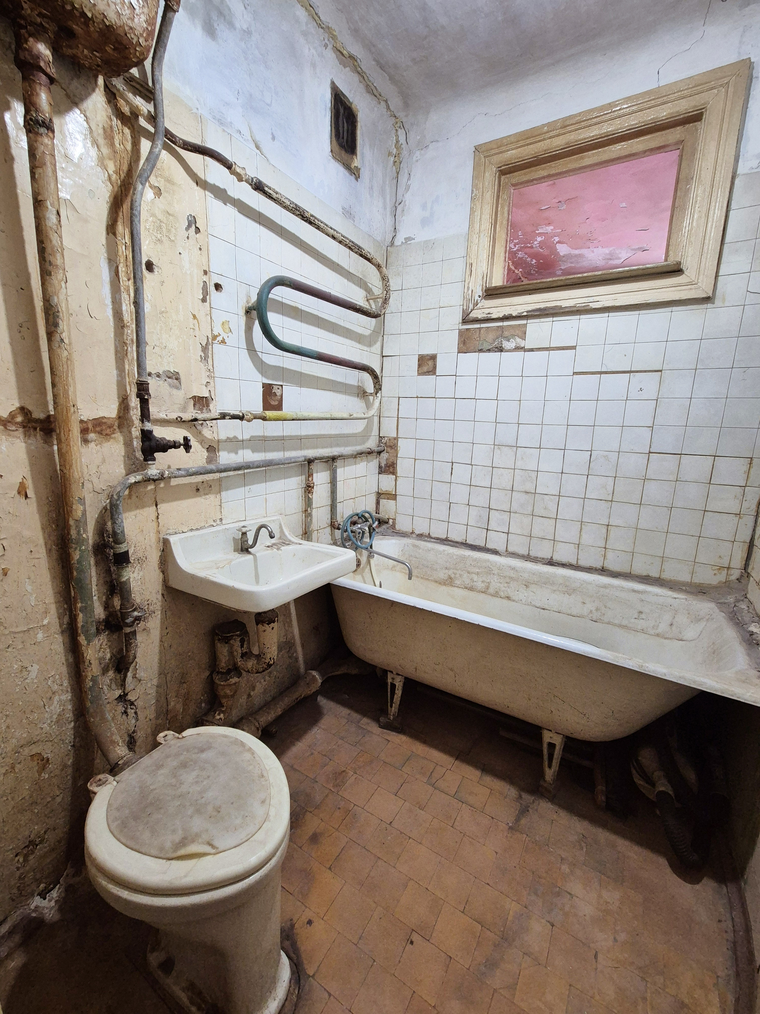 Продажа 1-комнатной квартиры 32 м², Еленовская ул., 34