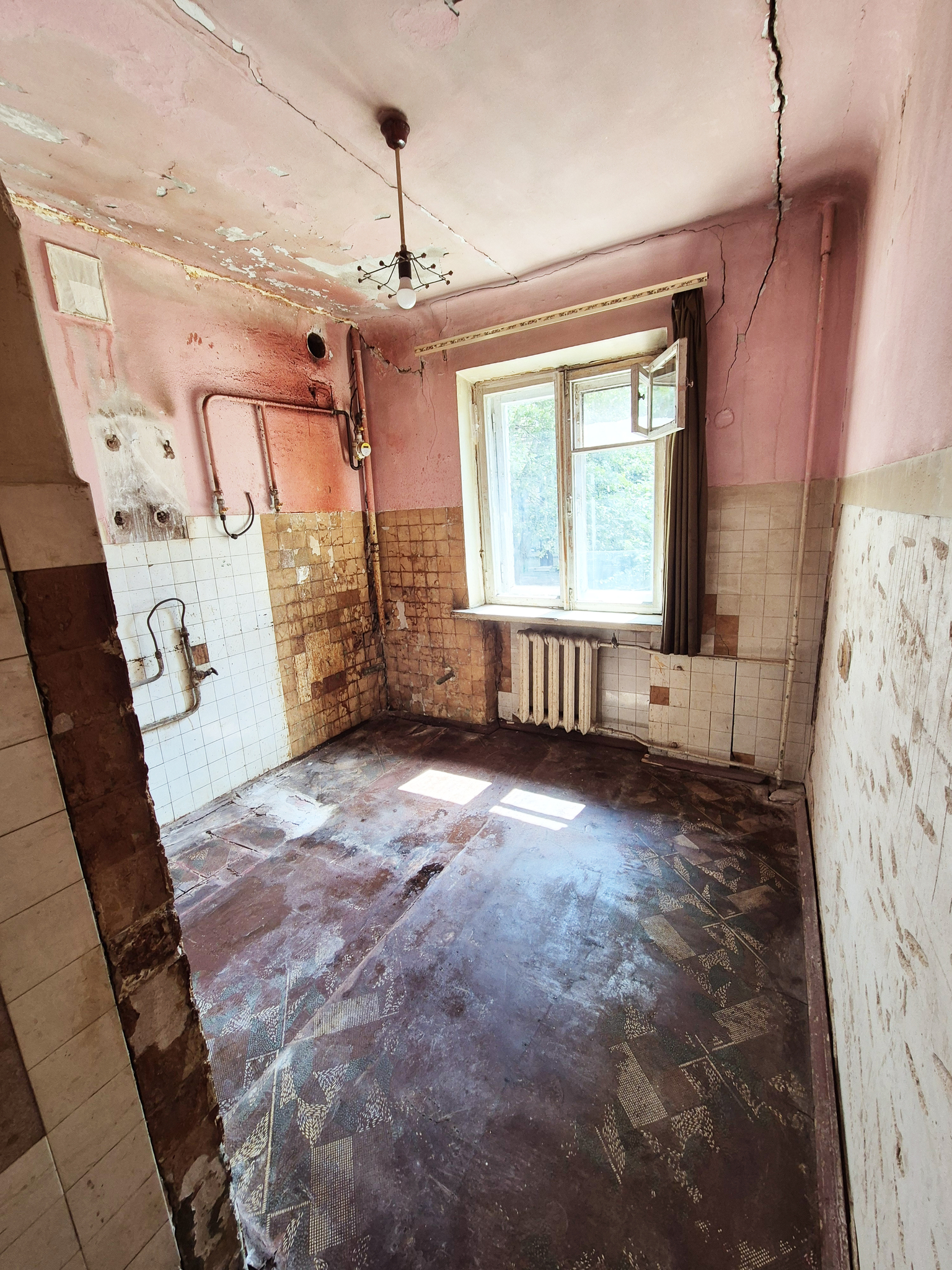 Продажа 1-комнатной квартиры 32 м², Еленовская ул., 34