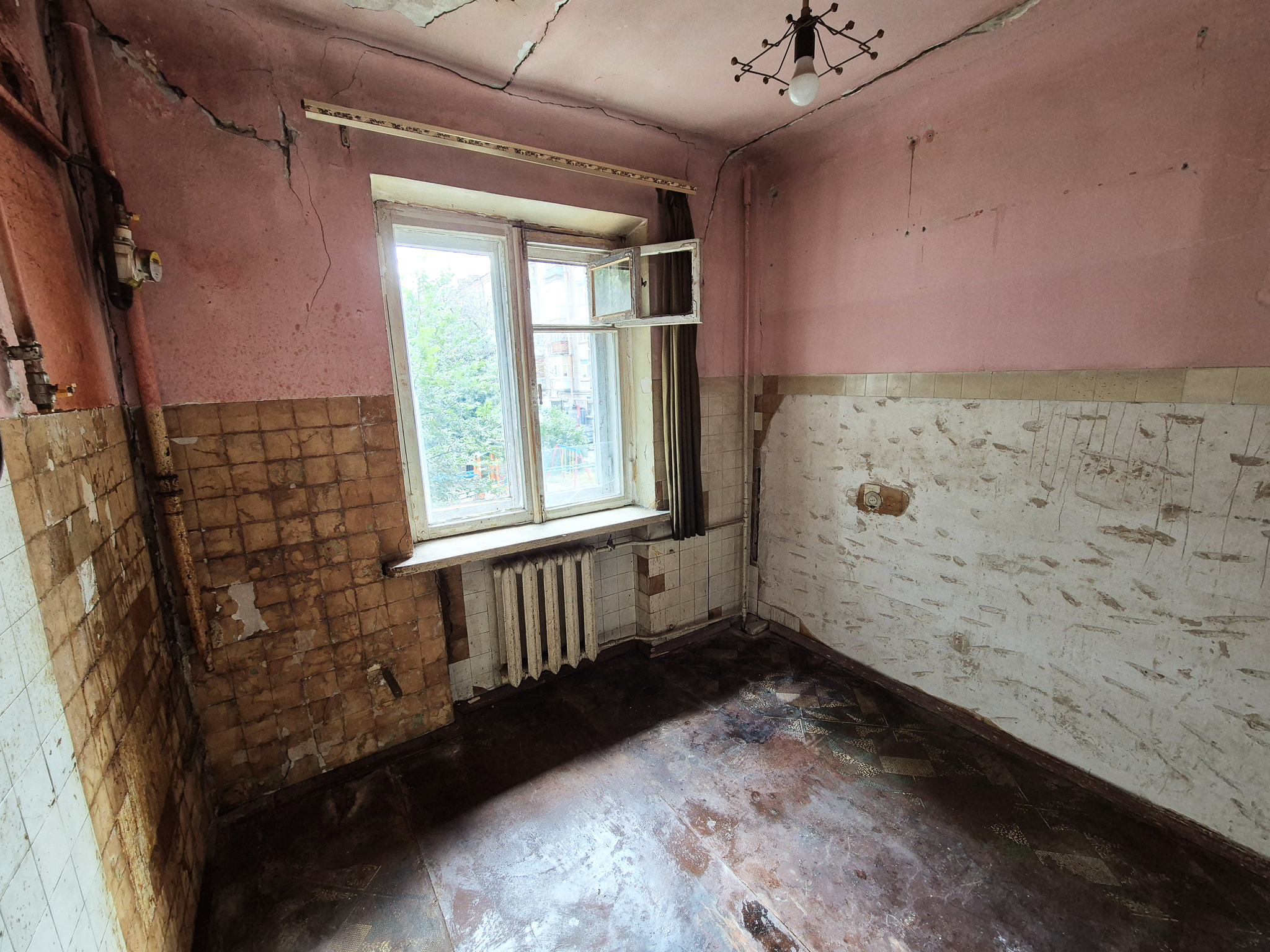 Продажа 1-комнатной квартиры 32 м², Еленовская ул., 34