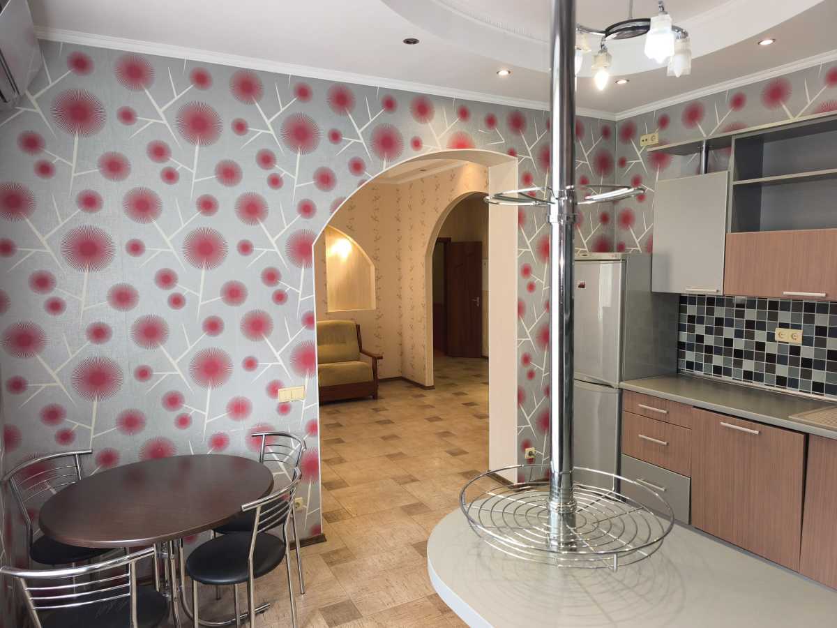 Продажа 2-комнатной квартиры 74.9 м², Златоустовская ул., 50
