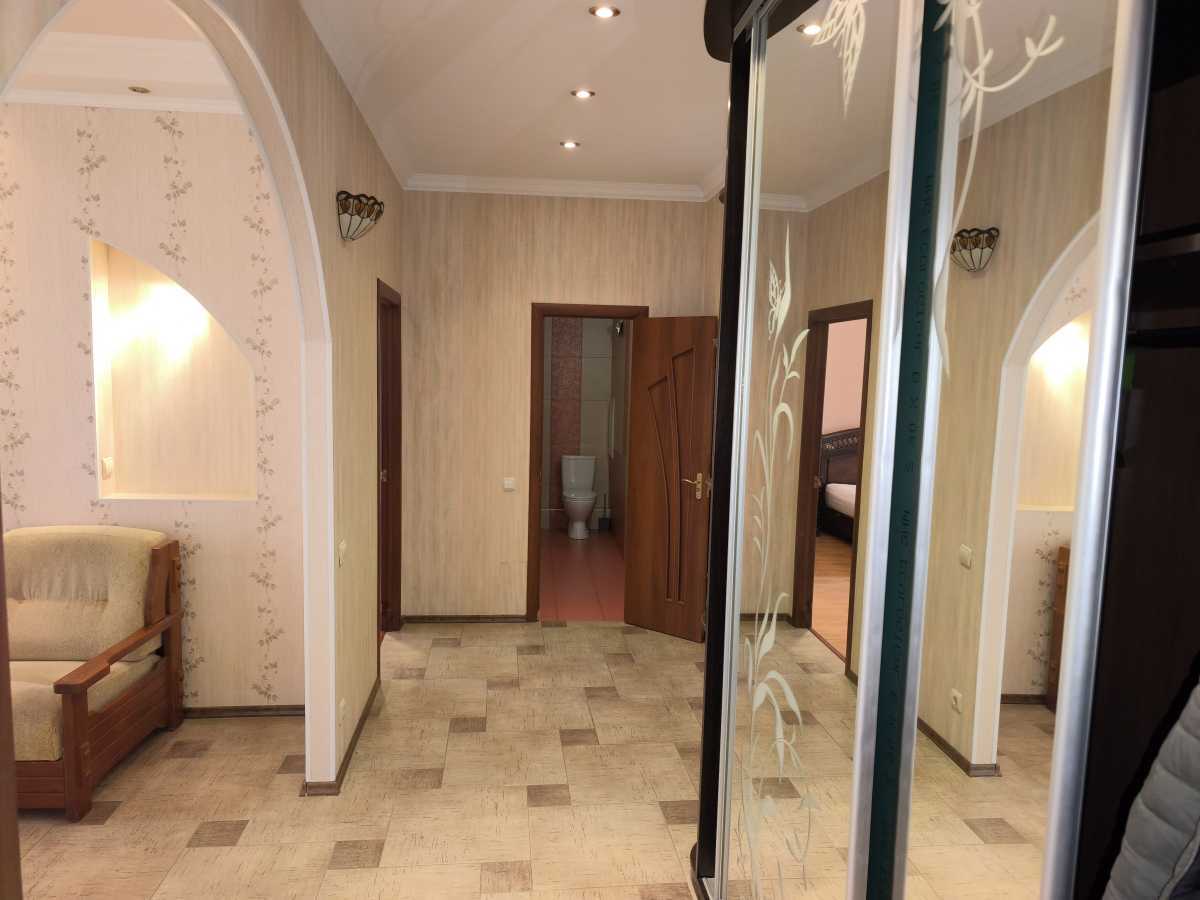 Продажа 2-комнатной квартиры 74.9 м², Златоустовская ул., 50