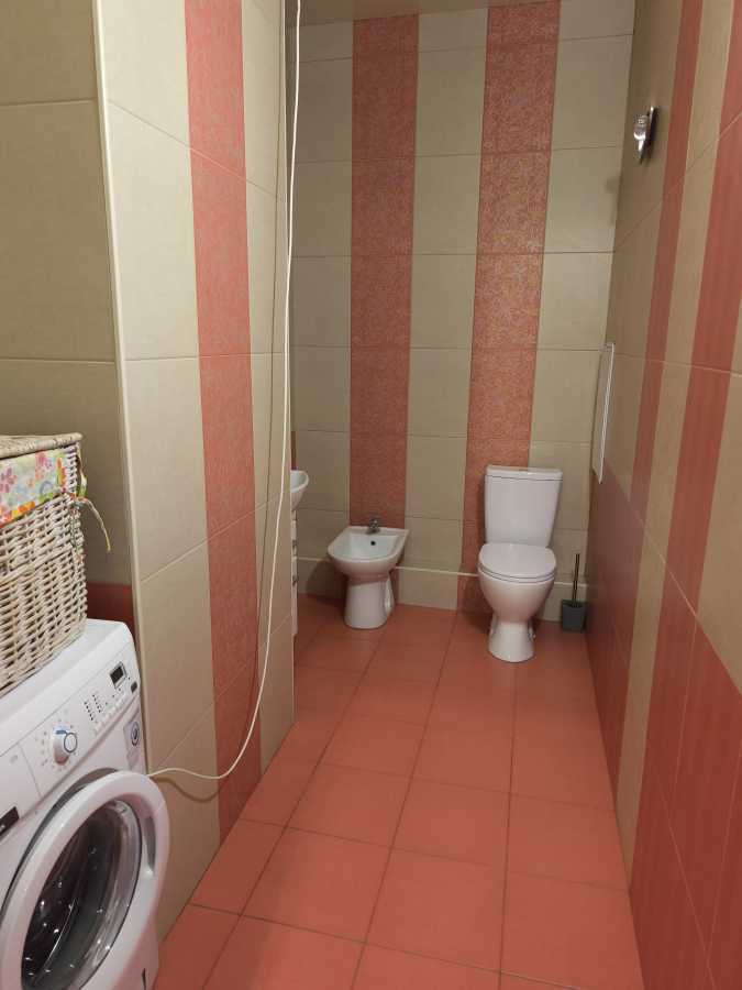 Продажа 2-комнатной квартиры 74.9 м², Златоустовская ул., 50