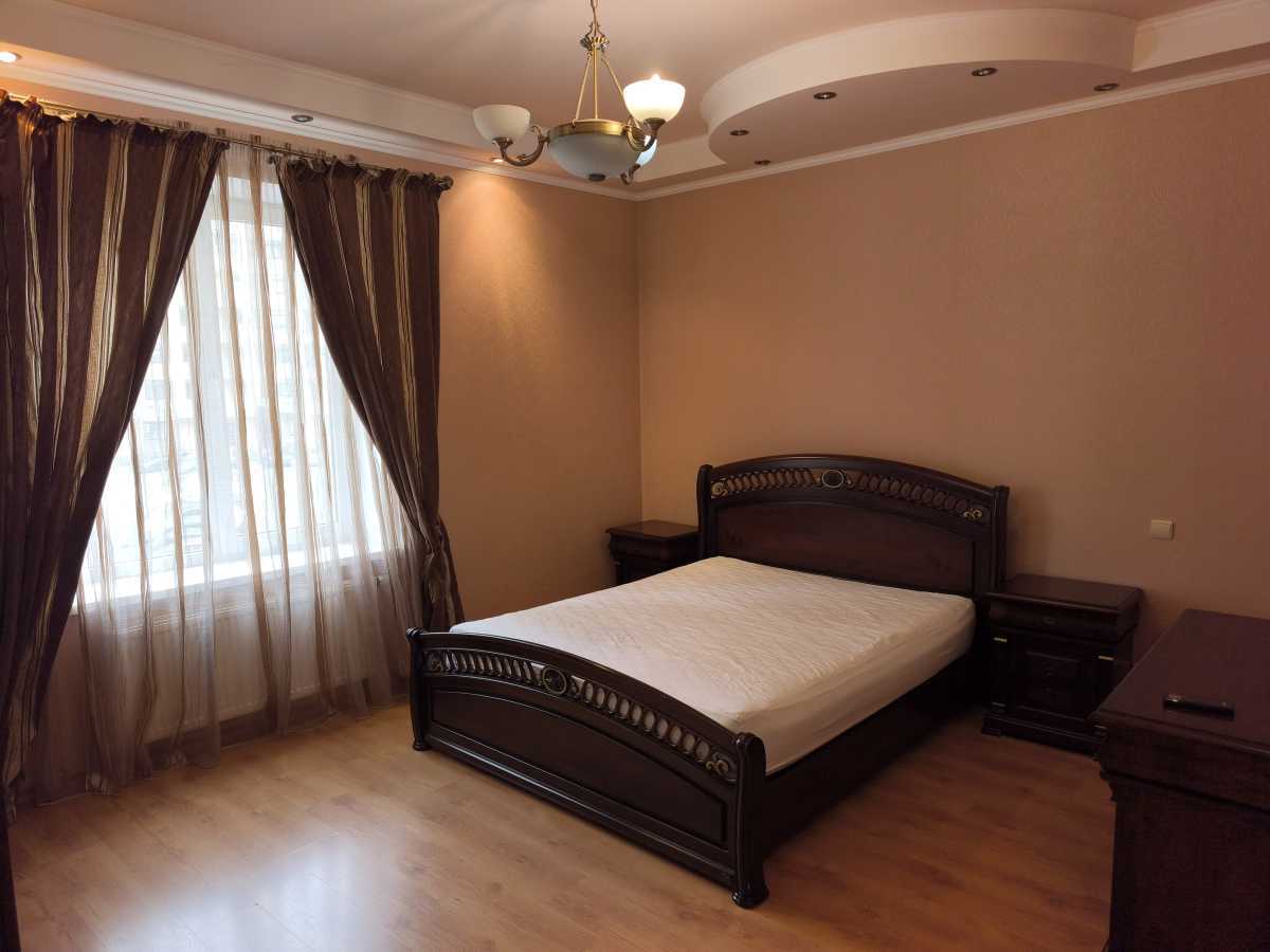 Продажа 2-комнатной квартиры 74.9 м², Златоустовская ул., 50