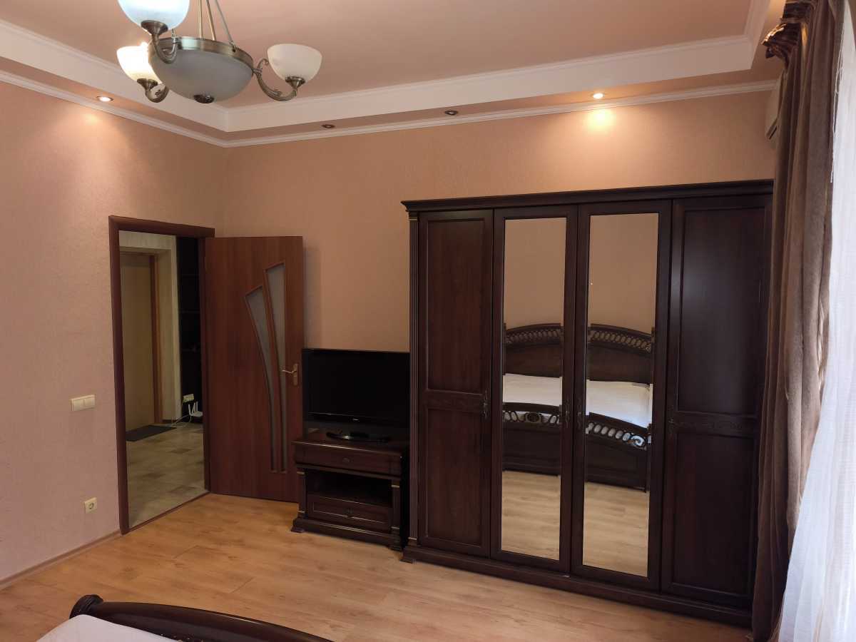 Продажа 2-комнатной квартиры 74.9 м², Златоустовская ул., 50