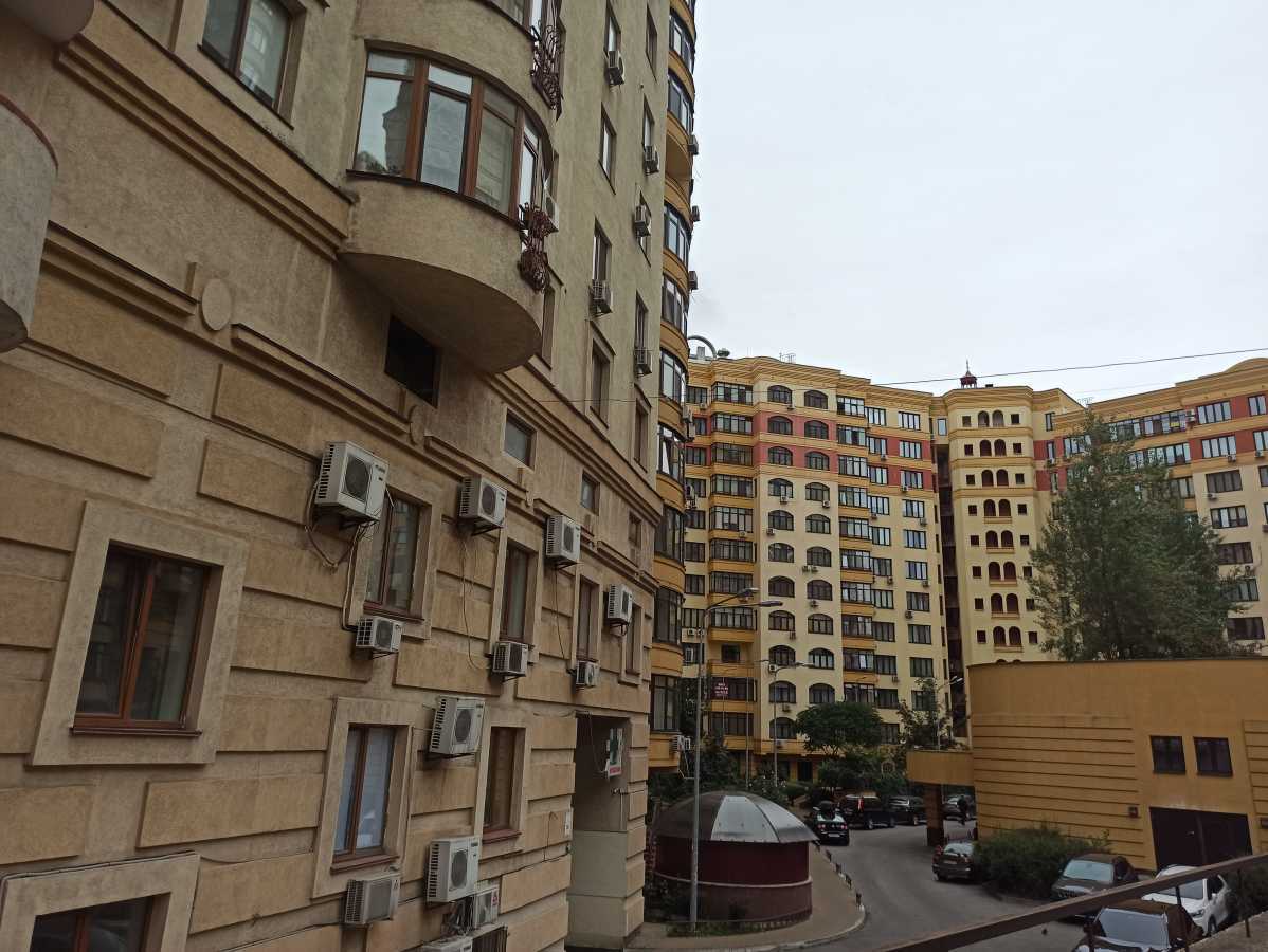 Продажа 2-комнатной квартиры 74.9 м², Златоустовская ул., 50