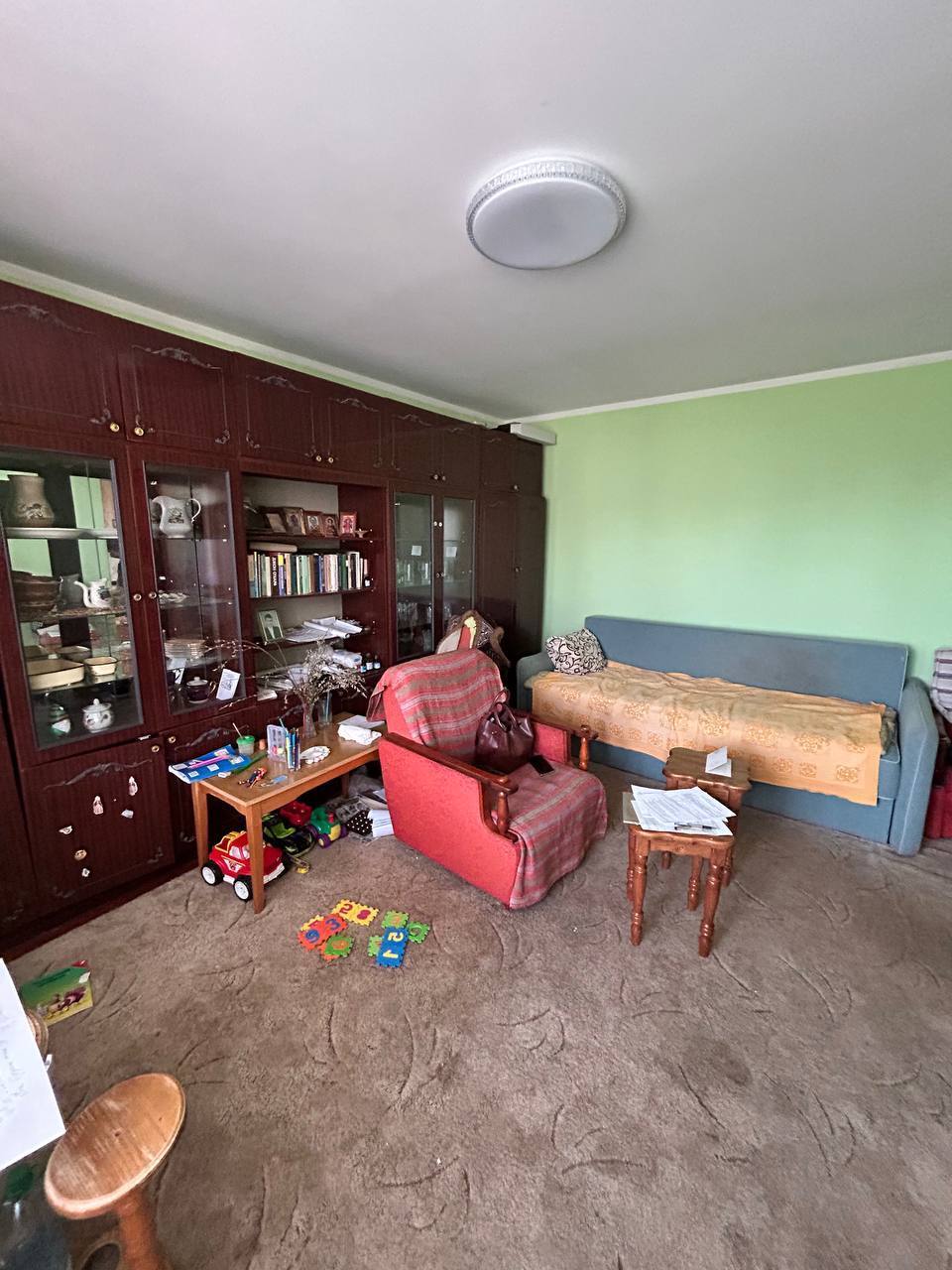 Продажа 3-комнатной квартиры 68 м², Днепровская наб., 13