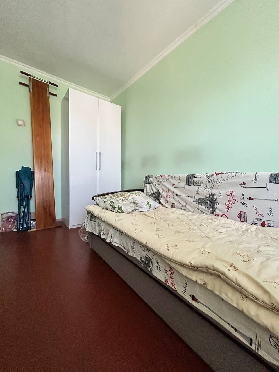 Продажа 3-комнатной квартиры 68 м², Днепровская наб., 13