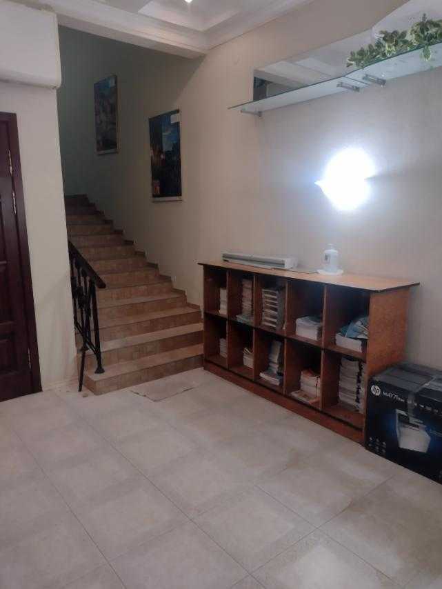 Оренда офісу 100 м², Хрещатик вул., 25