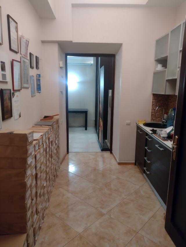 Оренда офісу 100 м², Хрещатик вул., 25