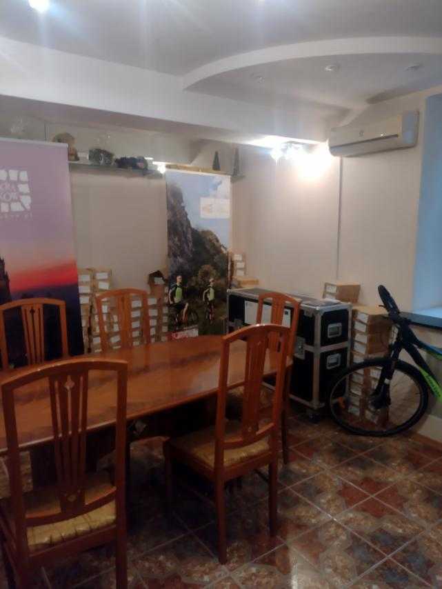 Оренда офісу 100 м², Хрещатик вул., 25