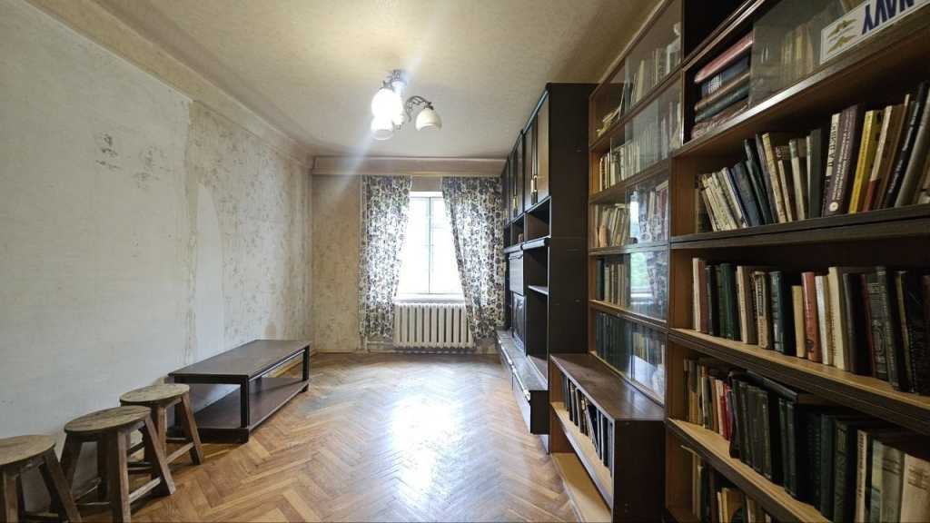 Продаж 2-кімнатної квартири 55 м², Русанівська наб., 10/1