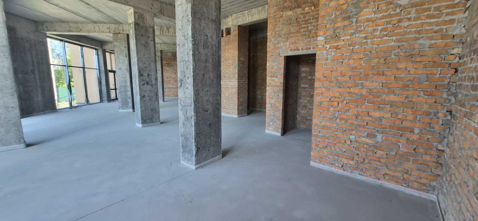 Продажа офиса 537 м², 102