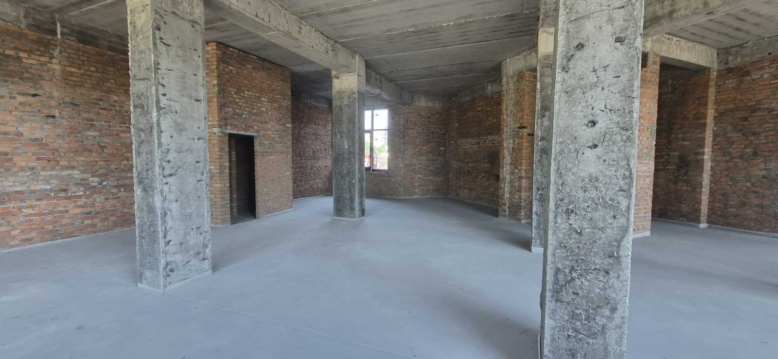 Продажа офиса 537 м², 102