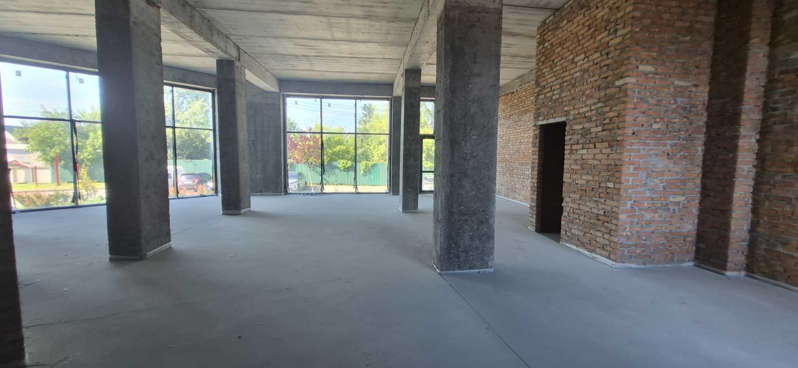 Продажа офиса 537 м², 102