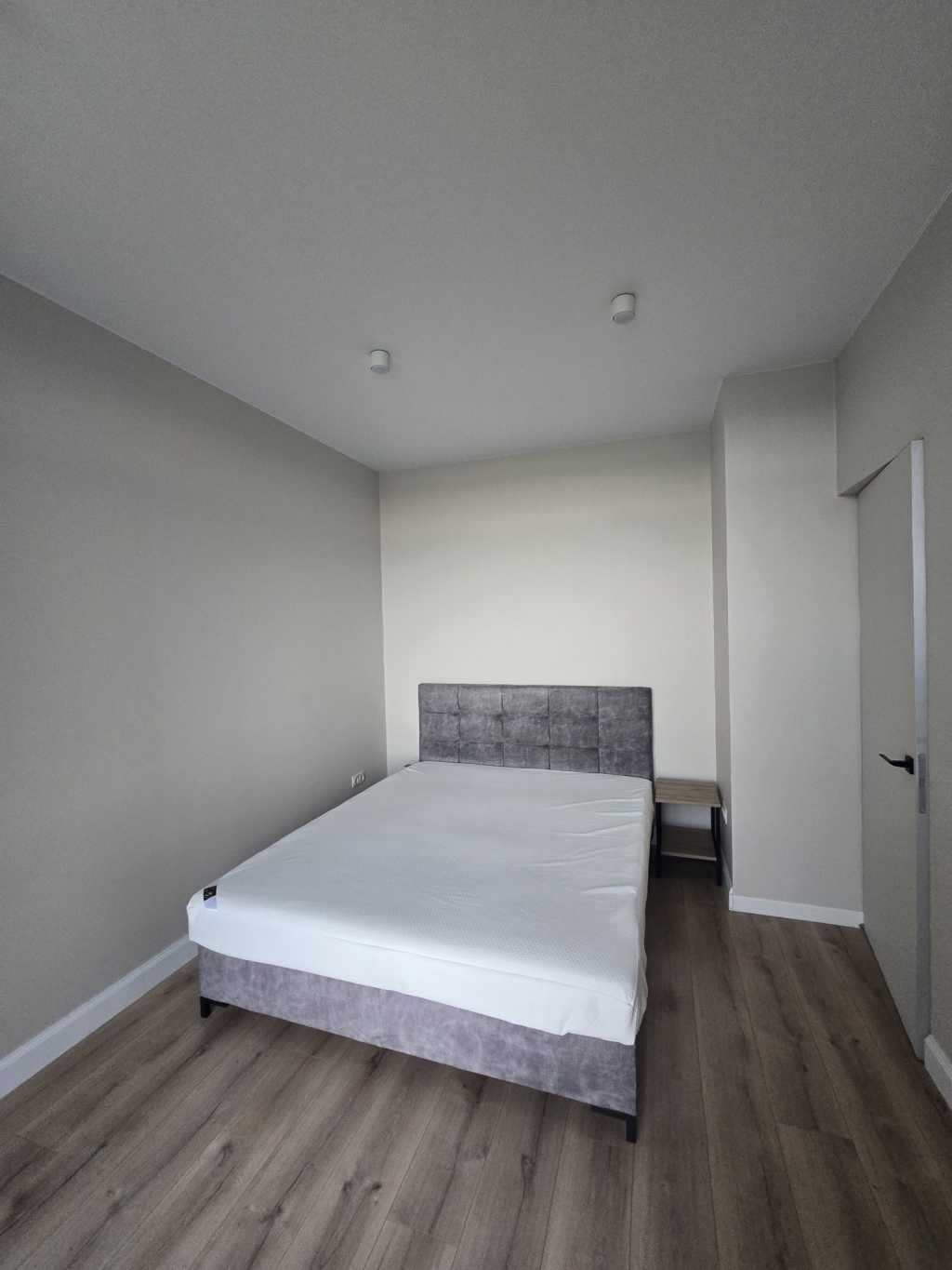 Продажа 1-комнатной квартиры 42 м², Академика Заболотного ул., 148