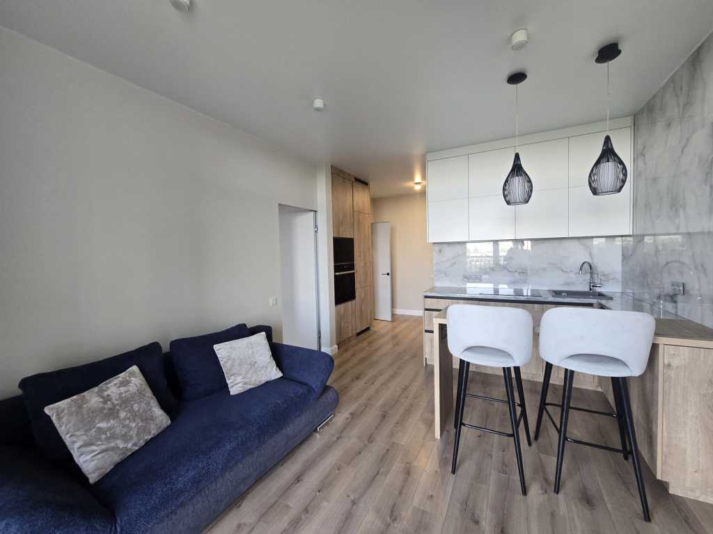 Продажа 1-комнатной квартиры 42 м², Академика Заболотного ул., 148