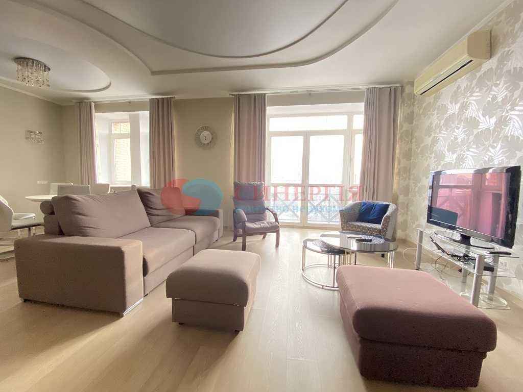 Оренда 4-кімнатної квартири 155 м², Панаса Мирного вул., 12
