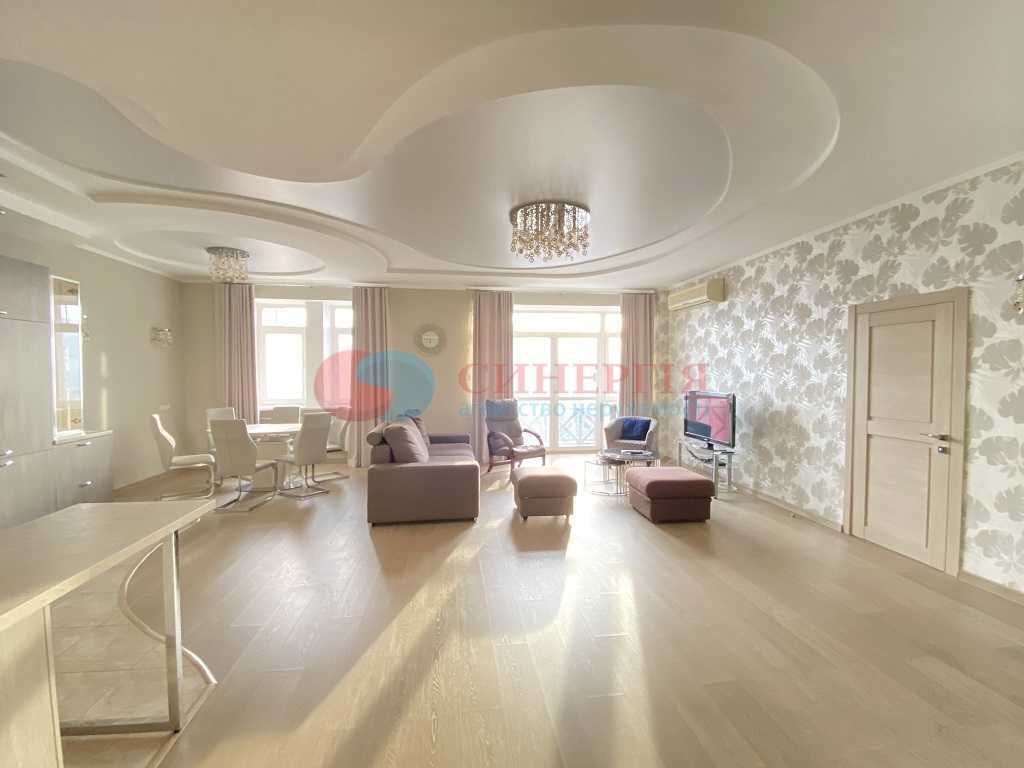 Оренда 4-кімнатної квартири 155 м², Панаса Мирного вул., 12