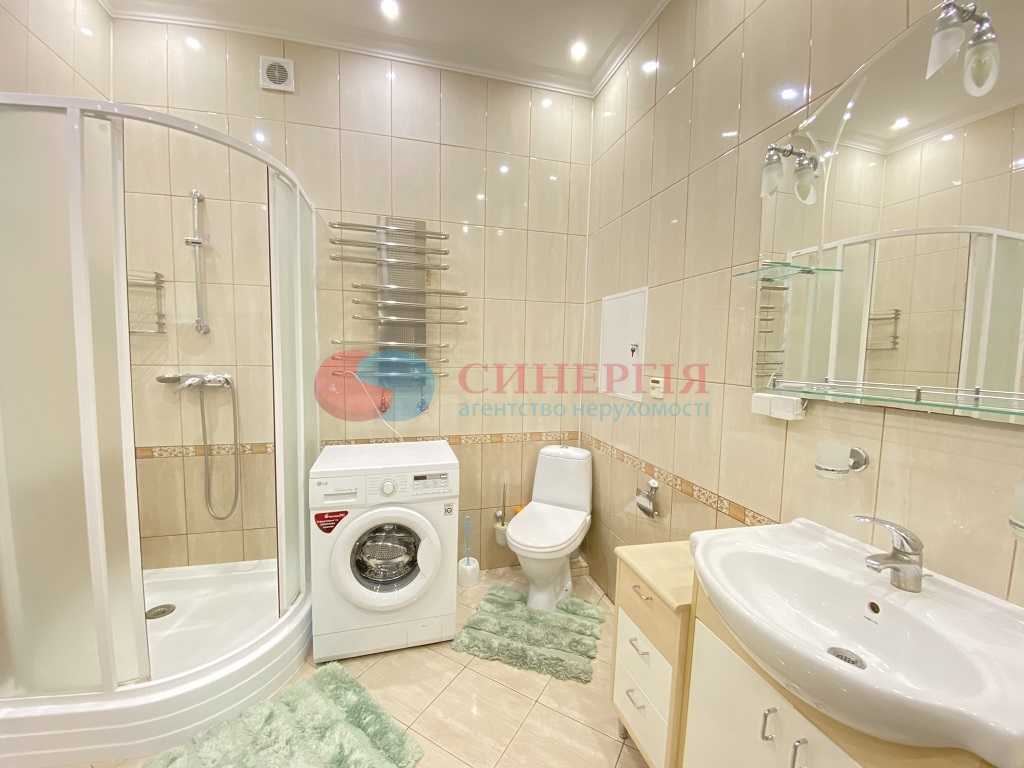 Оренда 4-кімнатної квартири 155 м², Панаса Мирного вул., 12