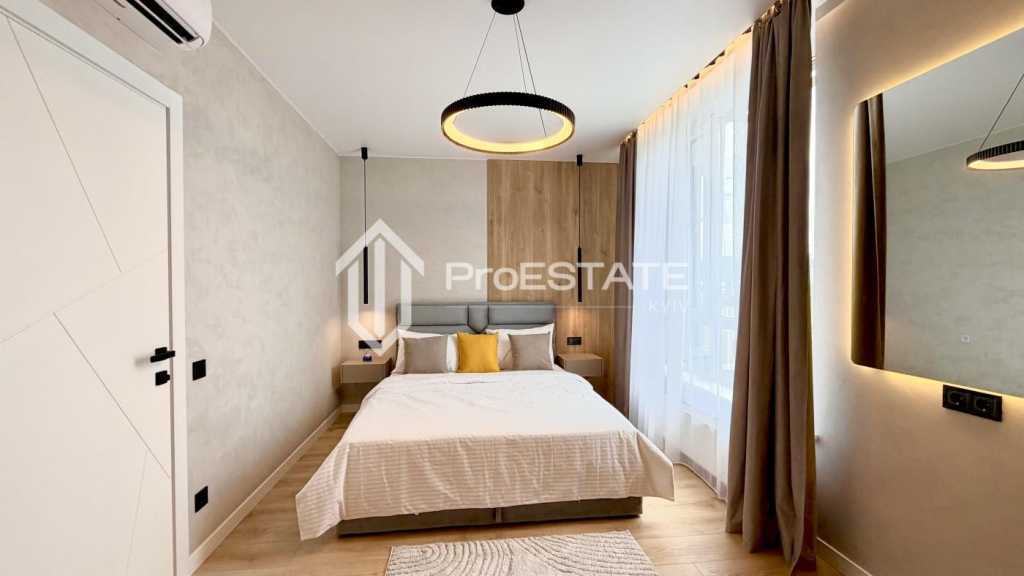 Продажа 2-комнатной квартиры 71 м², Александра Олеся ул.