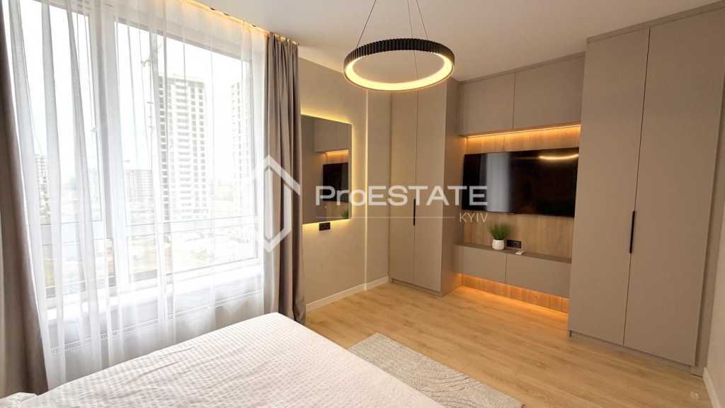 Продажа 2-комнатной квартиры 71 м², Александра Олеся ул.