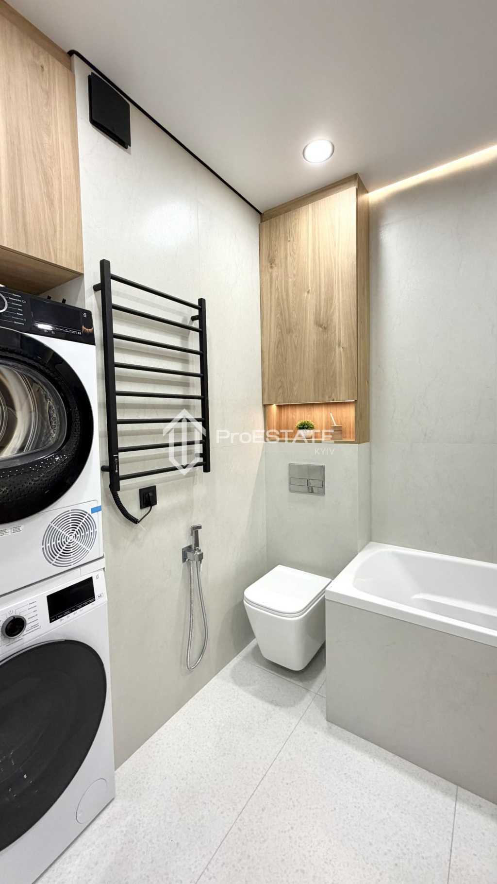 Продажа 2-комнатной квартиры 71 м², Александра Олеся ул.
