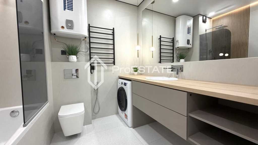 Продажа 1-комнатной квартиры 44 м², Александра Олеся ул.