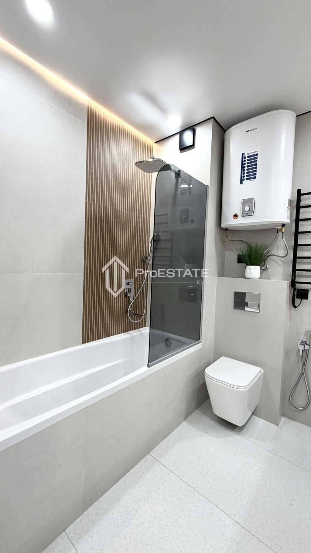 Продажа 1-комнатной квартиры 44 м², Александра Олеся ул.