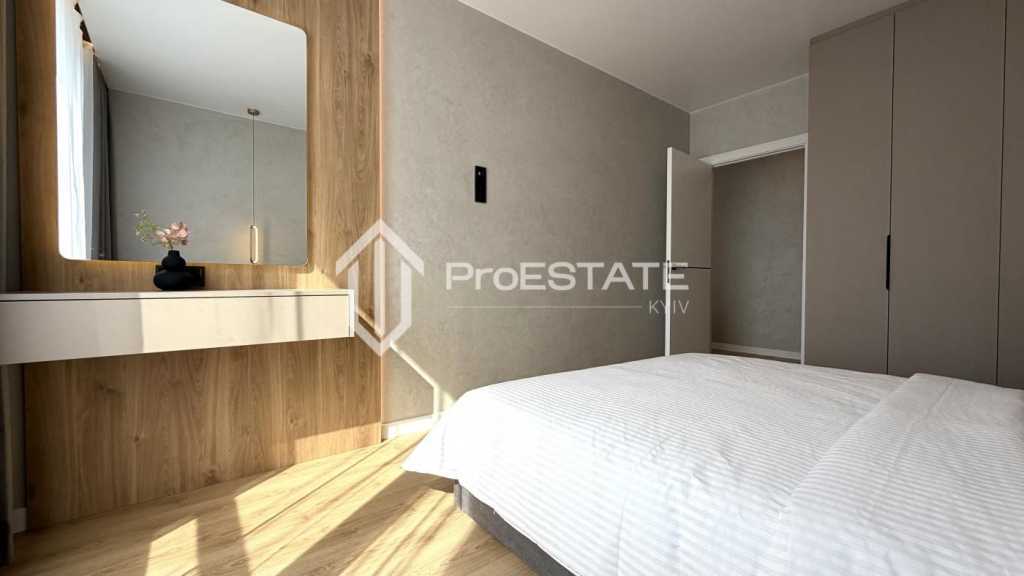 Продажа 1-комнатной квартиры 44 м², Александра Олеся ул.