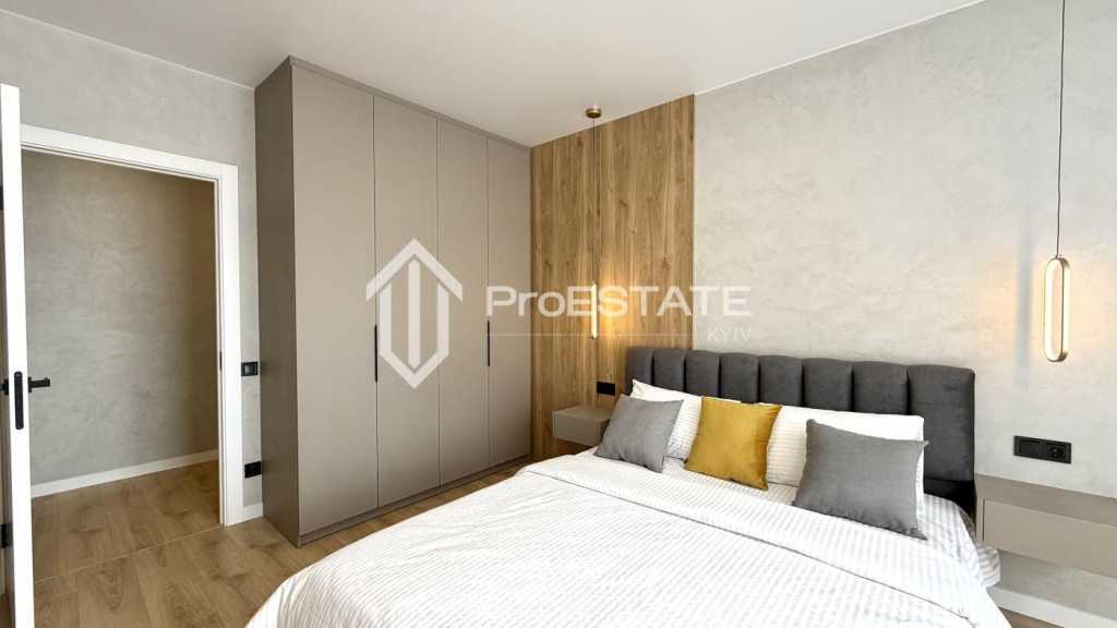 Продажа 1-комнатной квартиры 44 м², Александра Олеся ул.