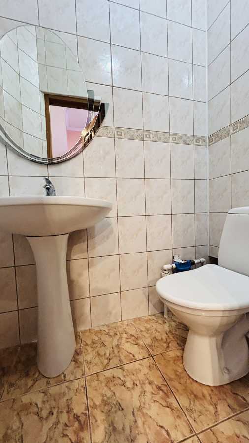 Продажа 3-комнатной квартиры 77 м², Митрополита Андрея Шептицкого ул., 30