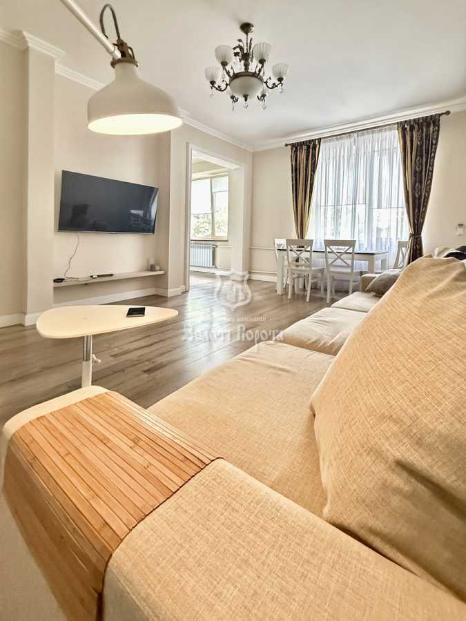 Продаж 2-кімнатної квартири 77.7 м², Миколи Пимоненка вул., 4