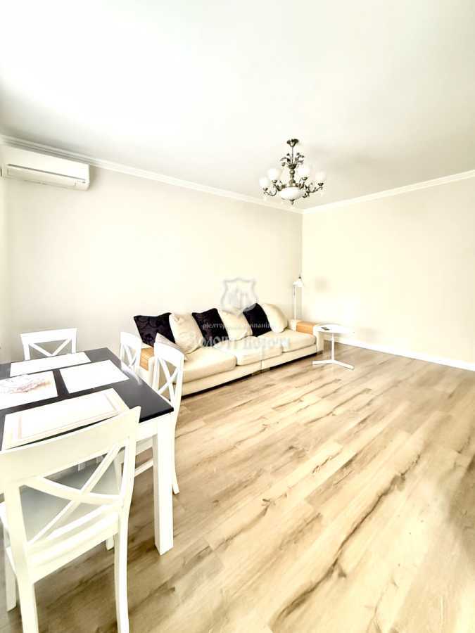 Продаж 2-кімнатної квартири 77.7 м², Миколи Пимоненка вул., 4