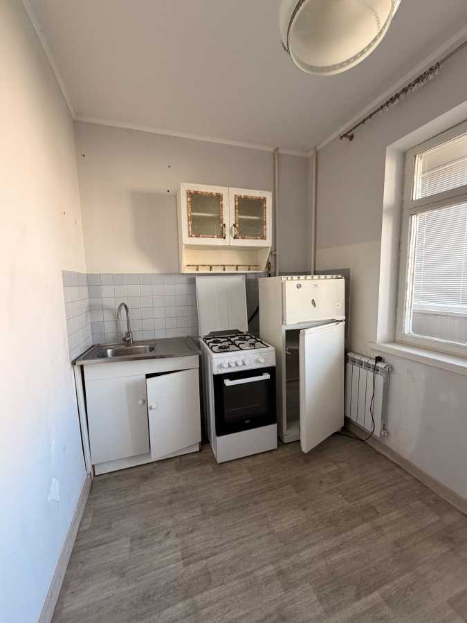 Оренда 1-кімнатної квартири 36 м², Прирічна вул., 27В