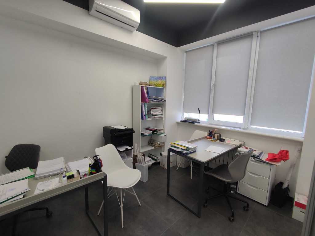 Аренда офиса 23 м², Евгения Сверстюка ул., 11