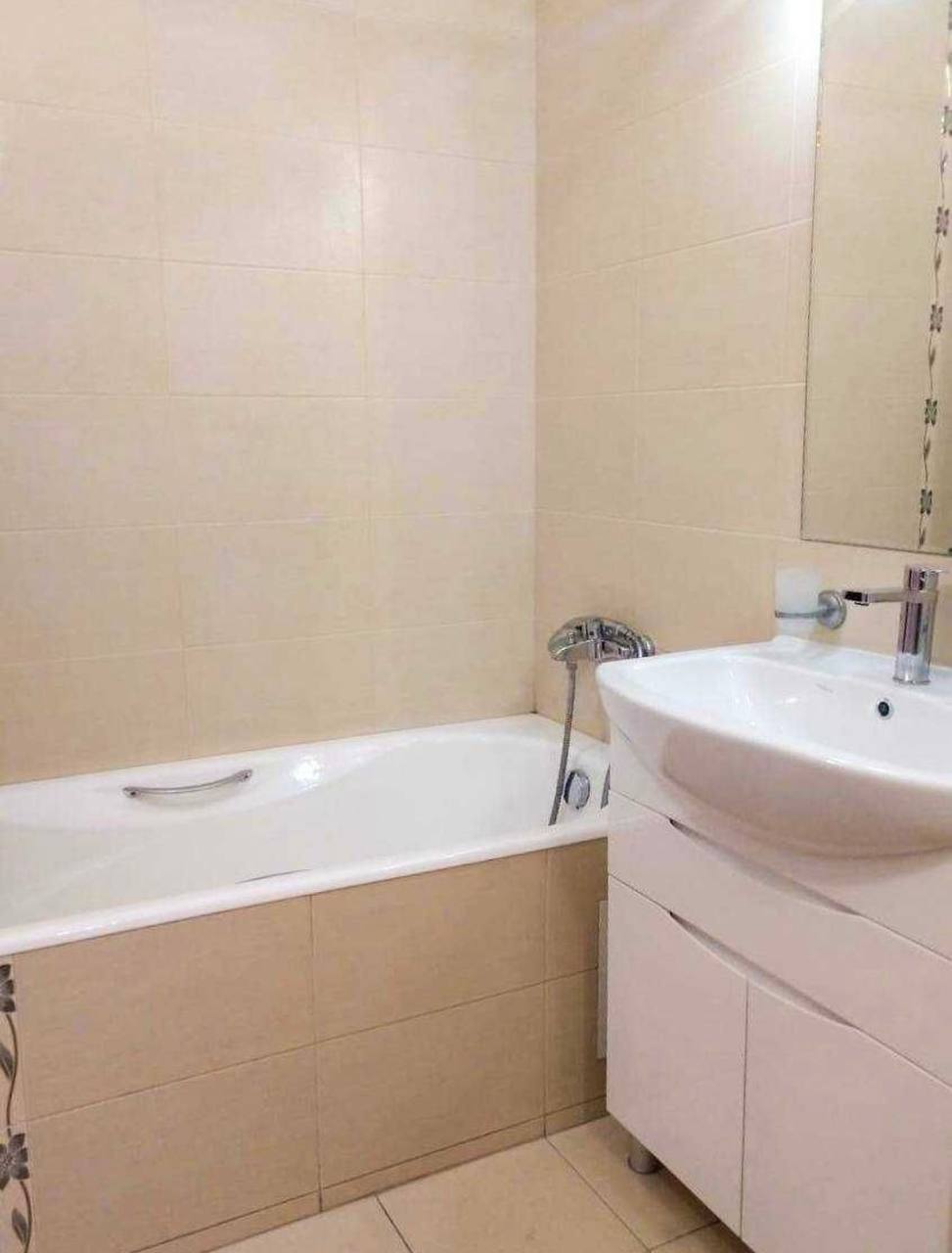 Аренда квартиры со свободной планировкой 61 м², Шелковичная ул.